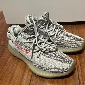 YZY BOOST 🍀 size 6.5 gently worn